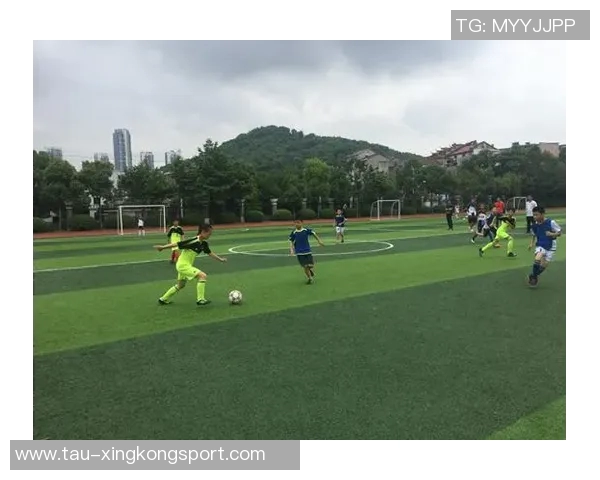 探索Gameloft足球游戏的魅力与创新玩法,畅享真实赛场体验与激情对决